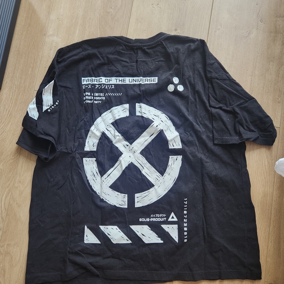 Black Graphic Tee - Picture 4 of 5